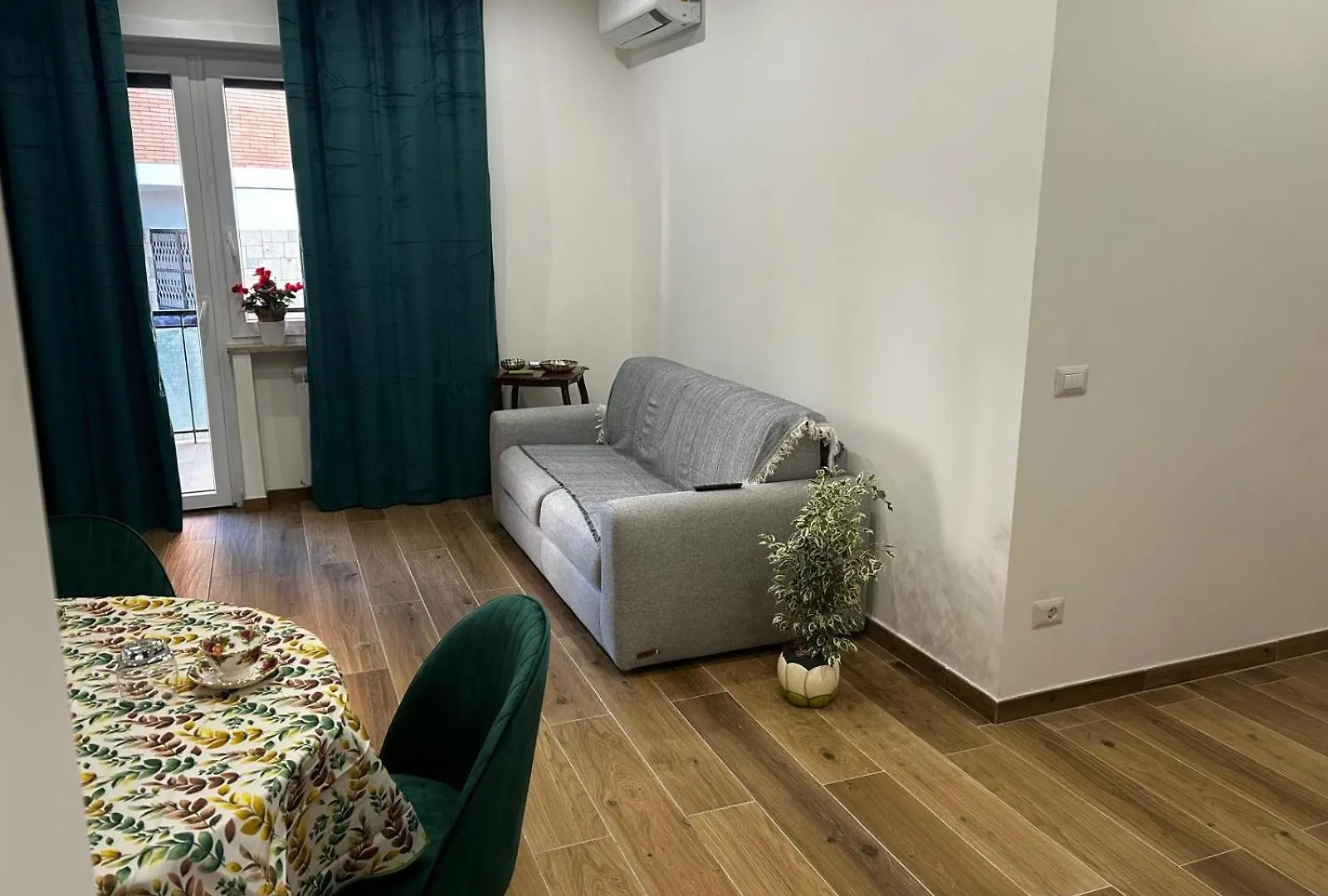 Domus Pio VIII Apartment Rome 0*,  Italy